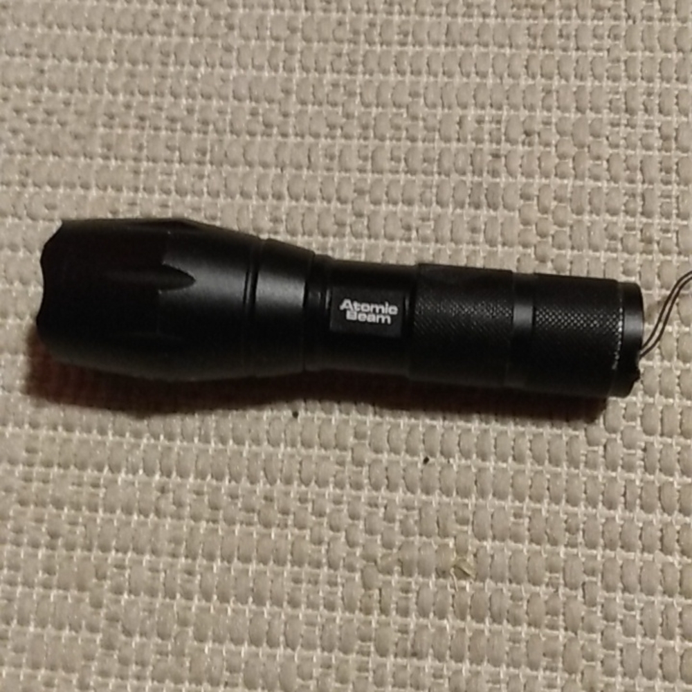 Atomic  beam flashlight - Picture 2 of 4